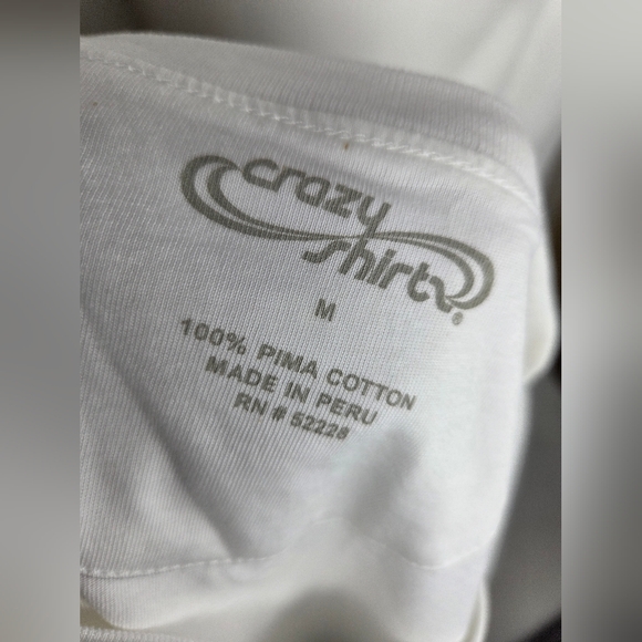 Crazy Shirts Size M and L - White Graphic T-Shirt Colorful Peruvian Escudo - Picture 7 of 11